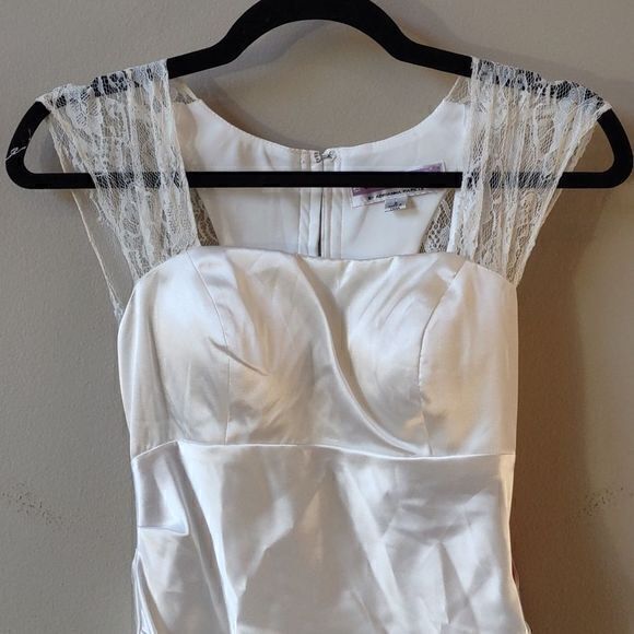 Hailey Logan by Adrianna Papell White Satin Mini Dress w/ Lace Straps Sz S - Picture 2 of 13